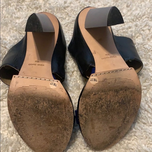 BCBG MaxAzria All Leather Royal Blue/Black Heels 7 - Picture 3 of 4